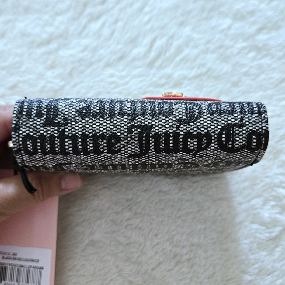 Juicy🍊 Couture "Freshly Picked" Small Zip Around Wallet - NWT - Picture 9 of 16